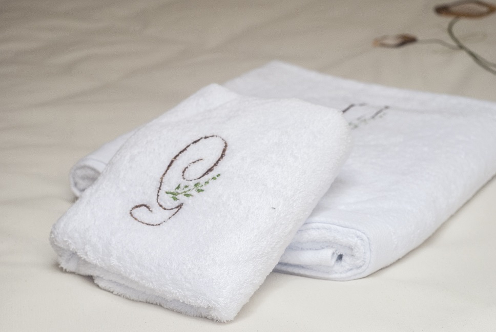 Vivienda Uso Turístico Los Garriolos - Toallas habitación